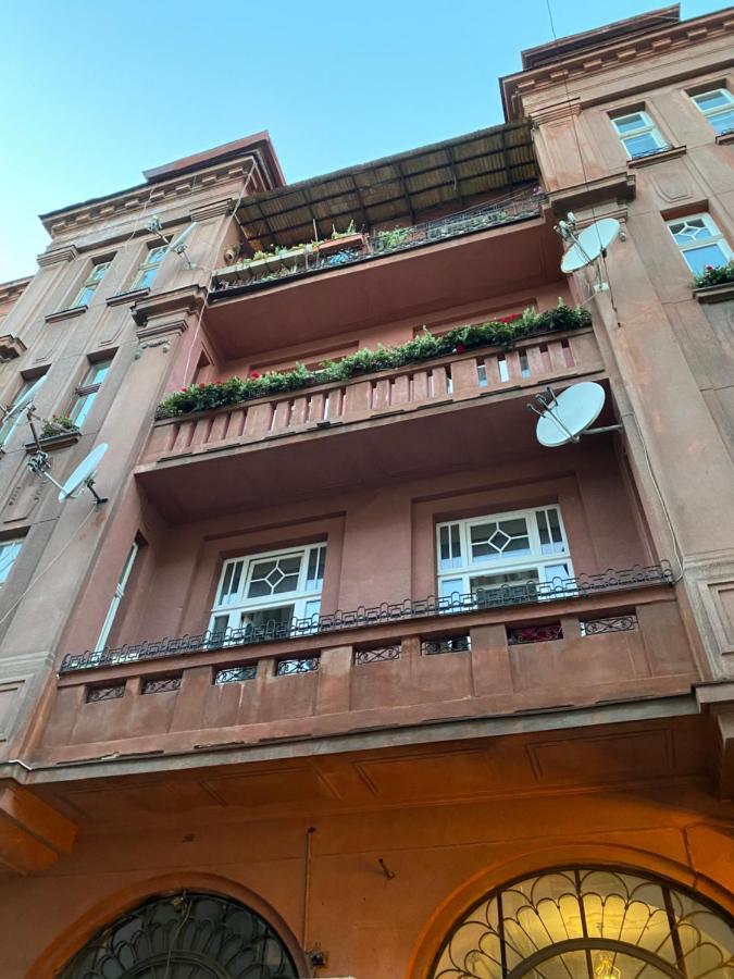 Квартира В Центрі На Вулиці Лесі Українки 19 리비프 외부 사진